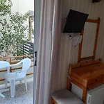 Phaethon Hotel 2*