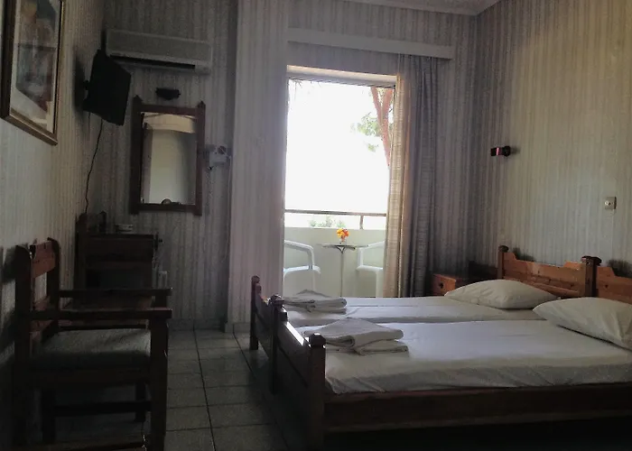 Phaethon 2* بلدة كوس